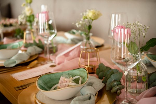 Hochzeitskathi - Tischdekoration rosa mit mint