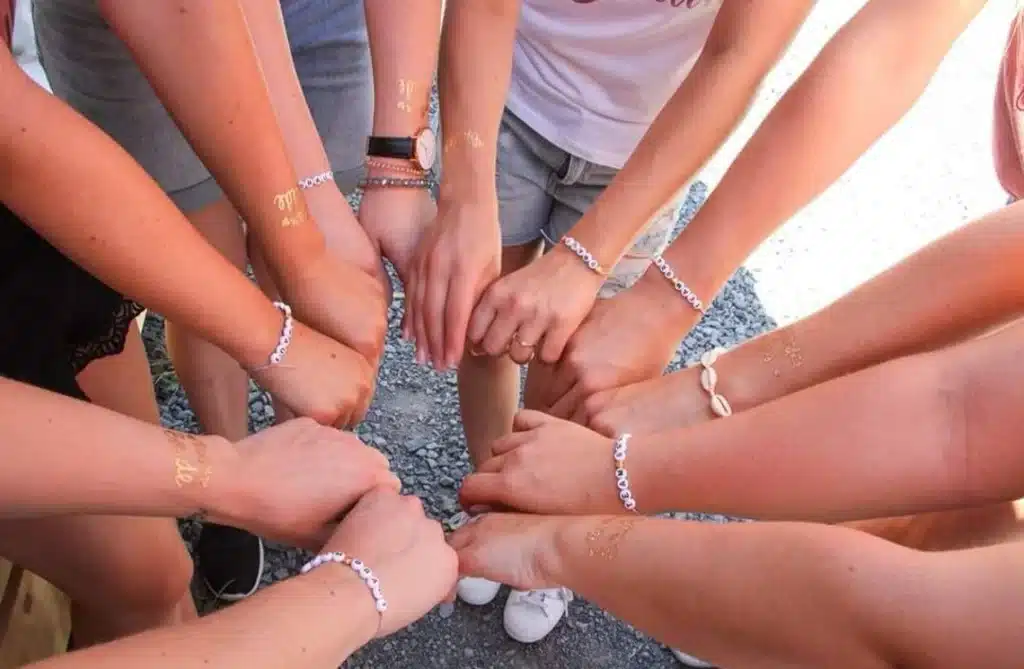Hochzeitskathi -Team Braut Armbänder JGA 1