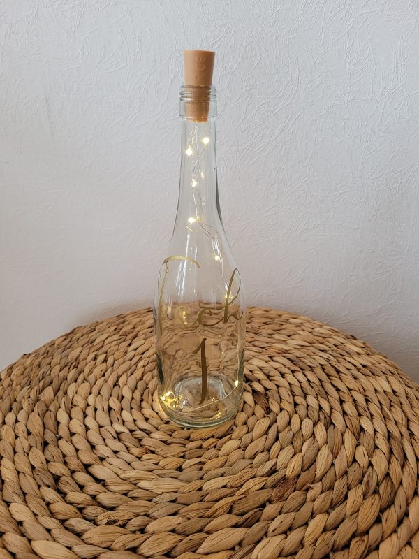 Hochzeitskathi - Tischnummer Glasflasche mit Lichterkette 1
