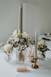 Hochzeitskathi - freie Trauung Schafhof Wiesentheid Tischdekoration