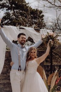 Hochzeitskathi - Burg Arnstein Brautpaarbilder freie Trauung