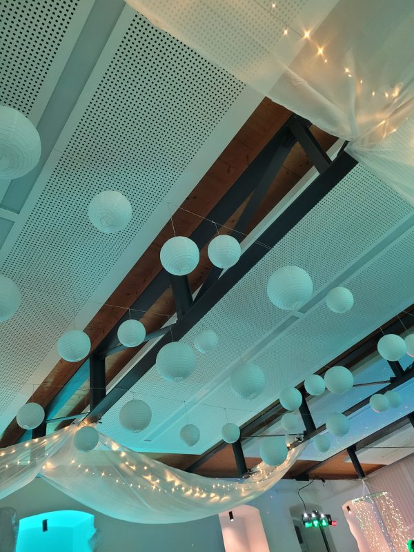 Hochzeitskathi - Deckenbehang Lichterketten