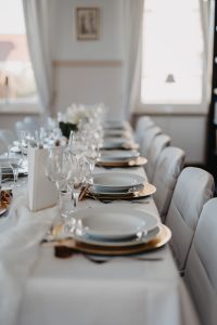 Hochzeitskathi - Landhaus Odaia Dekoration Tischdekoration