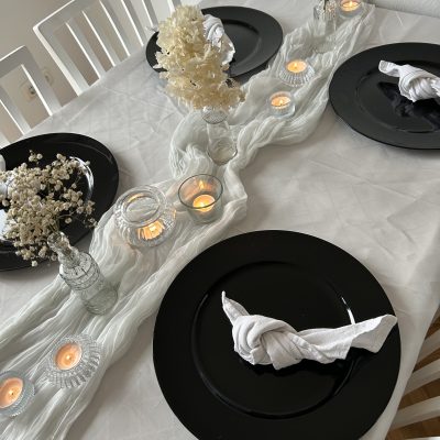 Hochzeitskathi - schwarze Platzteller